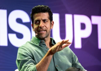 Databricks Co-Founder Arsalan Tavakoli-Shiraji Shares Hard-Earned Lessons on How Startups Can Land Massive Enterprise Deals
